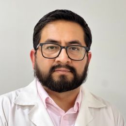 Dr. Leopoldo Enrique Correa Mendoza